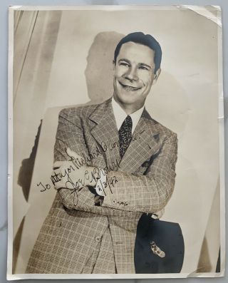 1942 Actor - Comedian Joe E.  Brown Autographed Signed Vintage Studio Photo 11x14”