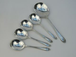 Vintage Set Of 4 Silver Plated Fruit Spoons & Serving Spoon