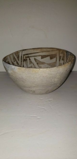 Authentic Anasazi Black On White Bowl