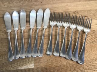 Antique / Vintage Walker & Hall Silver Plate Rat Tail Dinner Forks & Fish Knives