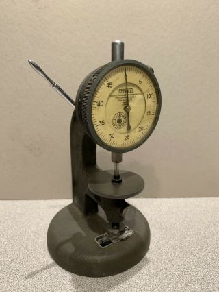 Vintage Federal Products Indicator Bench Thickness Gauge Cast Iron Stand.  001