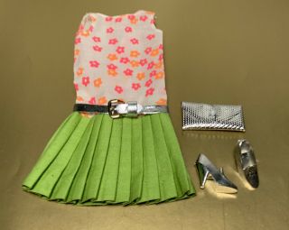 Vintage Barbie/ Francie “slightly Summery Pak” Dress 1968 Euc With