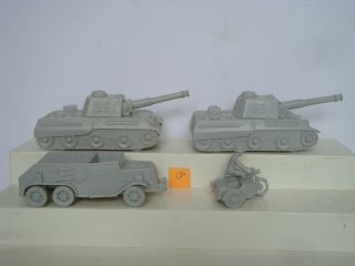 Marx Desert Fox / Complete Set Of German Vehicles / Tanks / Light Gray (b)