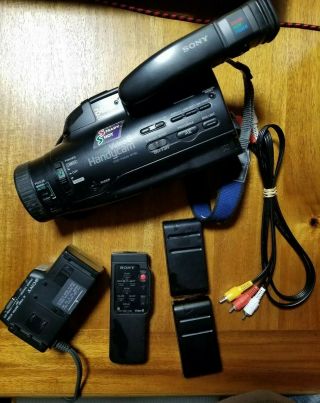 Vintage Sony Video 8 Handycam Steady Shot Ccd Fx640 Ntsc 24x D Zoom 2 Batteries