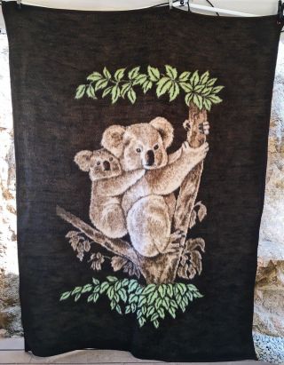 Vintage Acryl Velours Koala Bears Blanket Brown Green Beige 75x55 Usa
