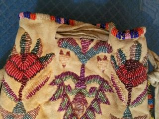 VINTAGE NATIVE AMERICAN SIOUX INDIAN BEAD DECORATED HIDE BAG BEADED POUCH 3