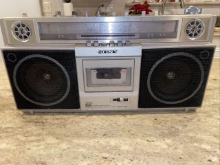 Vintage Sony Cfs - 81s Boom Box Am Fm Sw 1 And 2 Cassette Deck