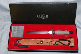 Gerber Mark Ll Knife (1966 - 1986),  Limited Edition
