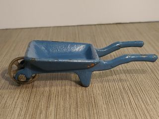 Vintage Kilgore Manufacturing Co Cast Iron Toy Wheelbarrow