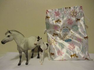 Breyer Holiday Christmas Web Sr Misty And Stormy Wish And Wonder With Satin Bag