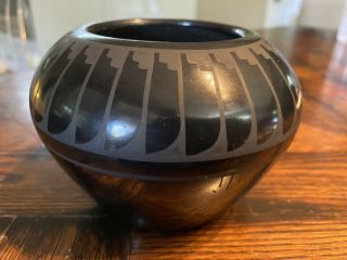 Vintage San Ildefonso Pueblo Blackware Pottery BOWL artist ALICE &RUBEN MARTINEZ 3