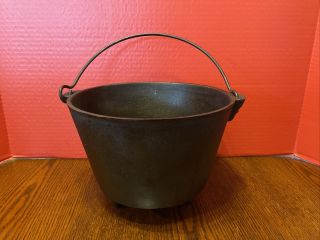 Vintage Bean Pot ? Cast Iron Kettle Bail Handle 3 Leg Cauldron No Lid