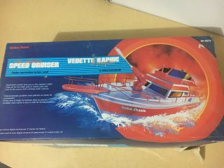 Vintage Radio Shack R/c Fire Fighter Speed Cruiser Boat W/remote;