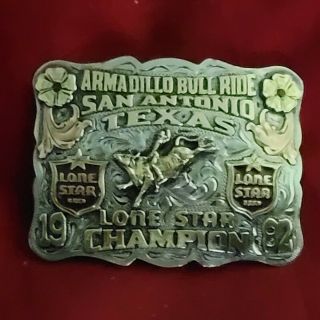 Rodeo Trophy Buckle☆1982☆san Antonio Texas Bull Riding Champion Vintage 674