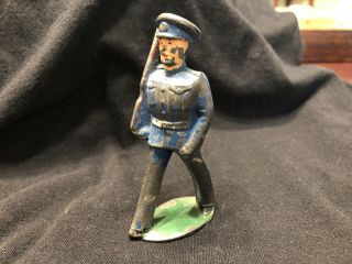 Vintage Antique Manoil Barclay Lead Police Officer With Rifle.  Fast Ship.  Ge 28