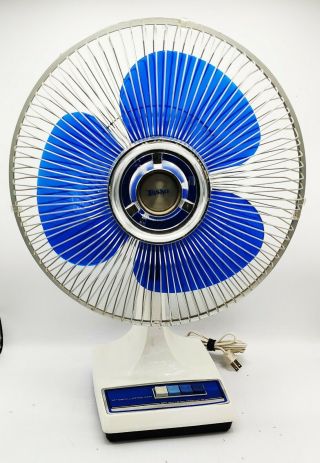 Vintage Lasko 12 " Oscillating Blue Plastic Blade 3 Speed Fan -