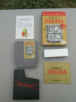 Vintage 1992,  The Legend Of Zelda (nintendo Nes),  Complete,  With Manuals