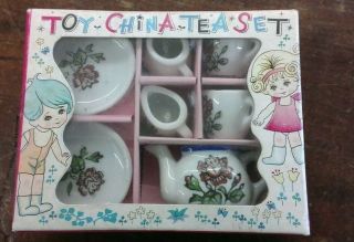 Vintage Child’s China Tea Set
