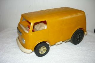 Vintage 1972 Hawk Model Co.  Yellow Vw Van