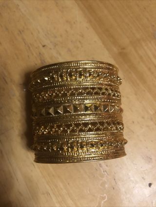 Huge 24k Plated Goldtone Vintage Ben Amun Bracelet Must Have