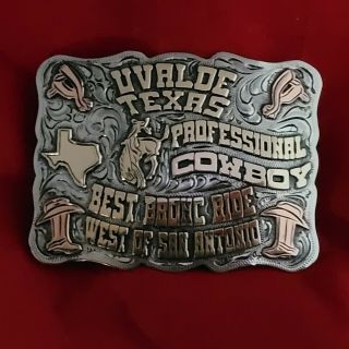 ☆ Rodeo Trophy Buckle ☆uvalde Texas Bronc Riding Champion Vintage 205