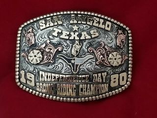 1980 Vintage Cowboy Rodeo Trophy Buckle San Angelo Texas Bronc Riding Champ 305