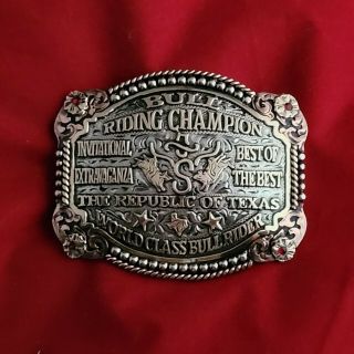 Rodeo Trophy Buckle ☆☆ The Republic Of Texas ☆ Bull Riding Champion ☆vintage 285
