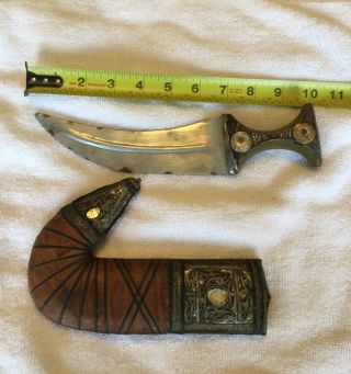 Handmade Decorative Jambiya Dagger With Curved Scabbard (leather Covered)