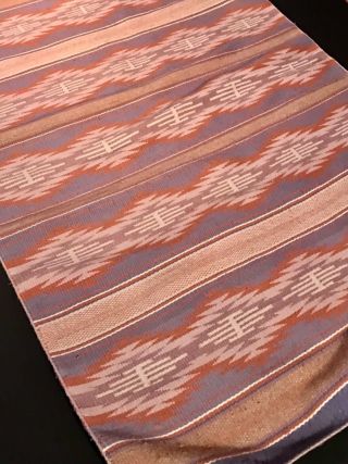 EXCEPTIONAL NAVAJO BURNTWATER CHILD BLANKET / RUG,  REVIVAL PERIOD,  MID 20TH C,  NR 3