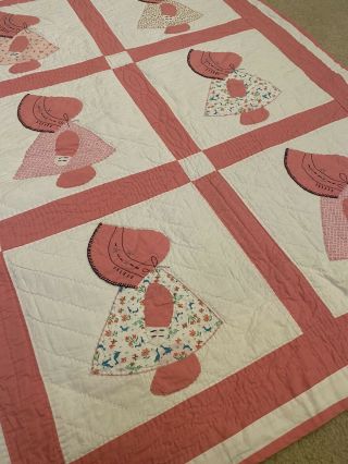 Sunbonnet Sue Handmade Quilt Blanket Girl Bonnet Patchwork Vintage Pink 66” X 92 3