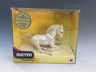 Breyer White Pearl Unicorn Iv 1997 Special Collectors Ed.  No.  701197