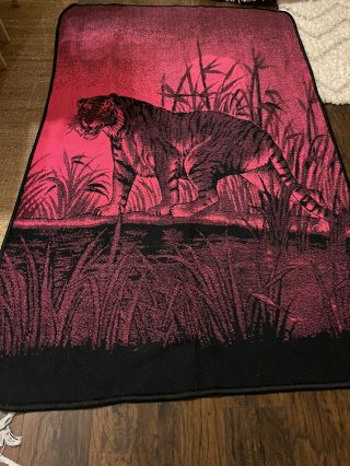 Vintage San Marcos Blanket Lion And Lioness Reversible Pink & Black 86x56