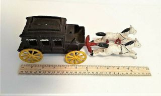 Vintage Cast Iron Wells Fargo Stage Coach & Horses (could Be For Parts/ Repair)