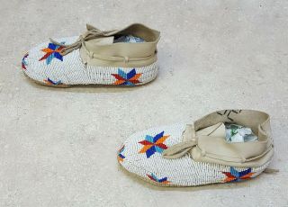 KIDS SIZE 1 HANDMADE BEADED STAR DESIGN LEATHER NATIVE AMERICAN INDIAN MOCCASINS 2