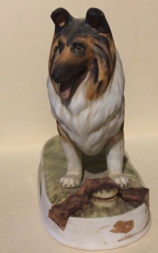 Vintage Lionstone British Rough Collie Dog Whiskey Decanter with red seal 1975 3