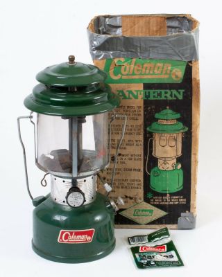 1972 Coleman Model 220f Lantern Green Double Mantle Clear Globe