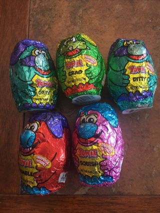 5 Yowie Bite Chocolate Candy Monsters Eggs Surprise Toy Inside 3” Easter Basket