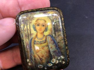 Fine Signed Russian Lacquer Box Hand Painted Mother Of Pearl Inlay Portrait