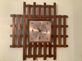 Vintage Mid Century Modern General Electric Wood Wall Clock - Electric