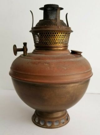 Antique Bradley & Hubbard Usa 9.  5 " Brass Metal Kerosene Oil Lamp Lantern B&h