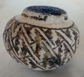 Prehistoric Miniature Black On White Anasazi Pottery Olla