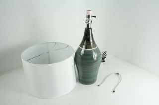 Signature Design By Ashley Niobe Ceramic 1 Table Lamp Multicolored Gray