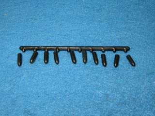 Marx Civil War Playset Complete Sprue Of 10 Cannon Shells In Black