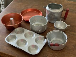 Vintage 40 - 50’s? Childs Toy Metal Dishes Pans & Bakeware Aluminum Copper Bo Peep