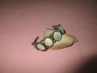 Vintage Early American Indian Navajo Old Pawn Sterling Silver Mop Cuff Bracelet