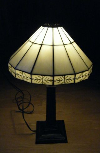 Vtg Dale Tiffany Mission Stained Slag Glass Shade Bronzed Table Lamp,  Signed
