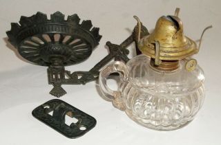 Vintage Antique Cast Iron Wall Mount Bracket & Oil Kerosene Glass Finger Lamp