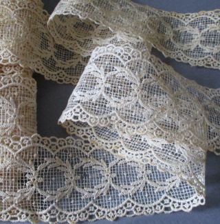 Bolt Vintage Creamy LACE Openwork SCALLOPED Ornaments 2.  5 