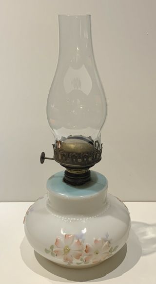 Vintage Milk Glass Kerosene Oil Lamp W Burner And Clear Chimney 15 1/2” Tall B