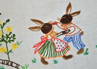 EASTER BUNNY PLAYS GUITAR MUSIC WHILE COUPLE DANCES VINTAGE GERMAN TABLE RUNNER 3